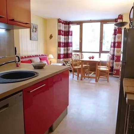 Beau Studio-cabine Lumineux Avec Entree Independant Et Parking Barèges