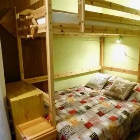 Apartamento Beau Studio-cabine Lumineux Avec Entree Independant Et Parking *